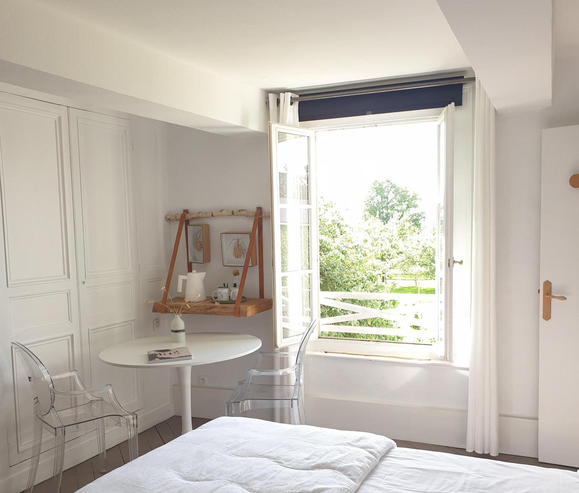 Saint-Martin-aux-Chartrains Par Hasard Ou Pas B&B 외부 사진