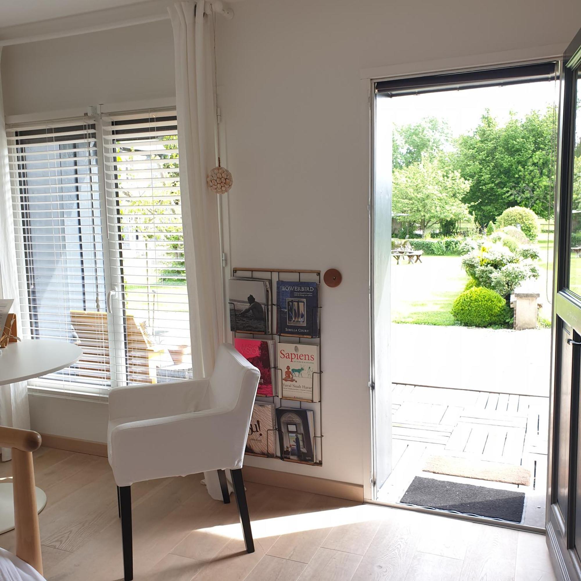 Saint-Martin-aux-Chartrains Par Hasard Ou Pas B&B 외부 사진